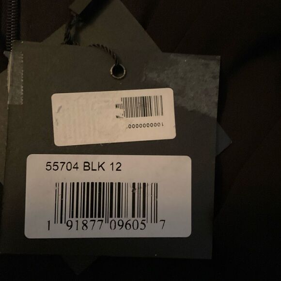 NWT Mac Duggal 55704 SEQUINED EMBELLISHED SHOULDER EVENING GOWN Black 12 - Picture 16 of 16